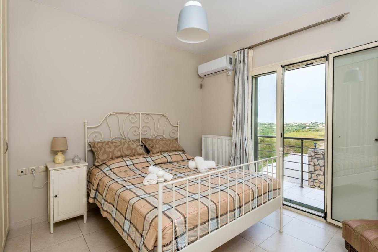 Adelinas' Apartment Argostoli  Buitenkant foto